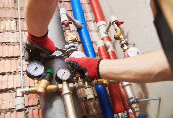 How to Bleed Air Out of Your Home’s Plumbing